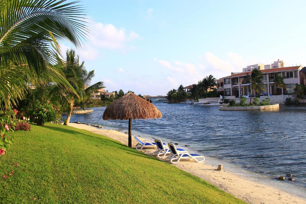 Aventuras Club Lagoon Aparthotel Puerto Aventuras Habitación foto